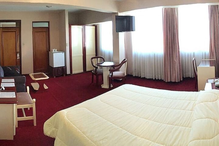 Room 6 of 36