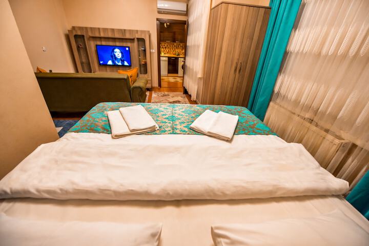 Room 14 of 49
