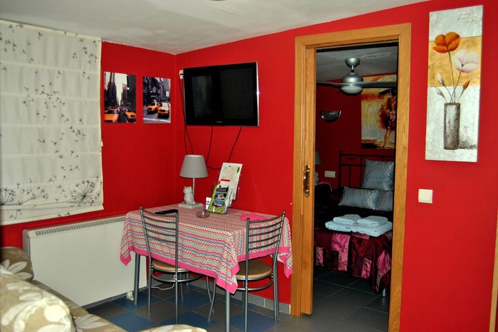 Room 132 of 181