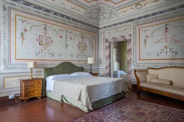 Room 7 of 140