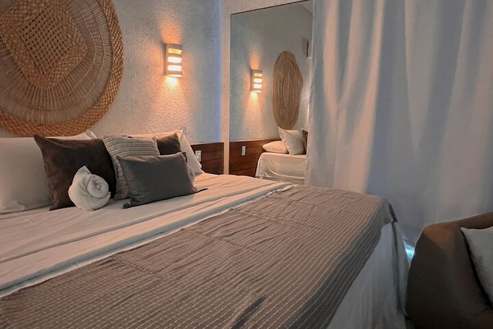 Room 74 of 189