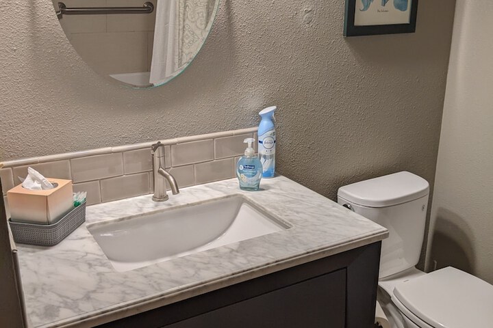 Room 36 of 43