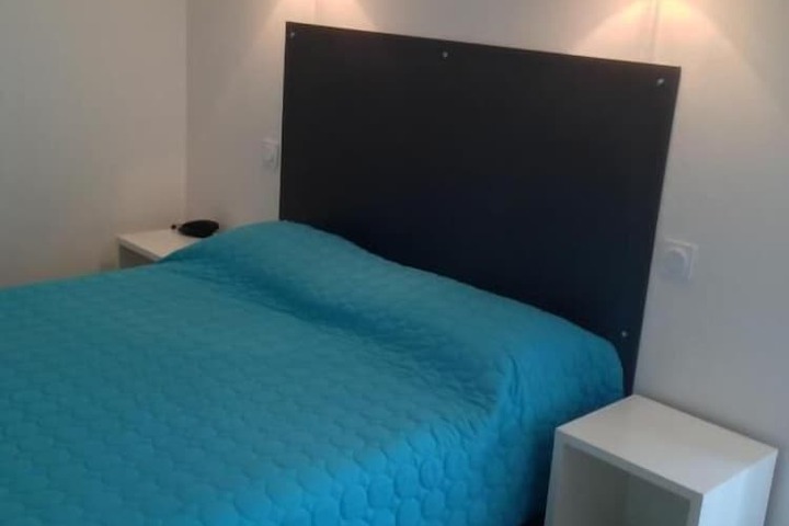 Room 3 of 42