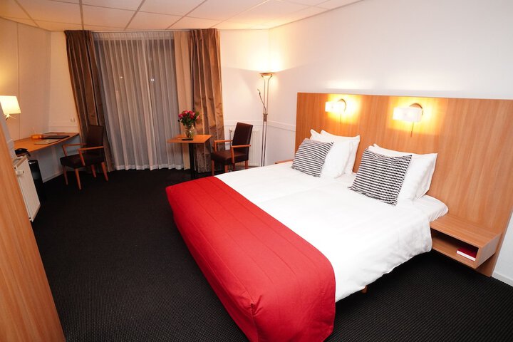 Room 21 of 65