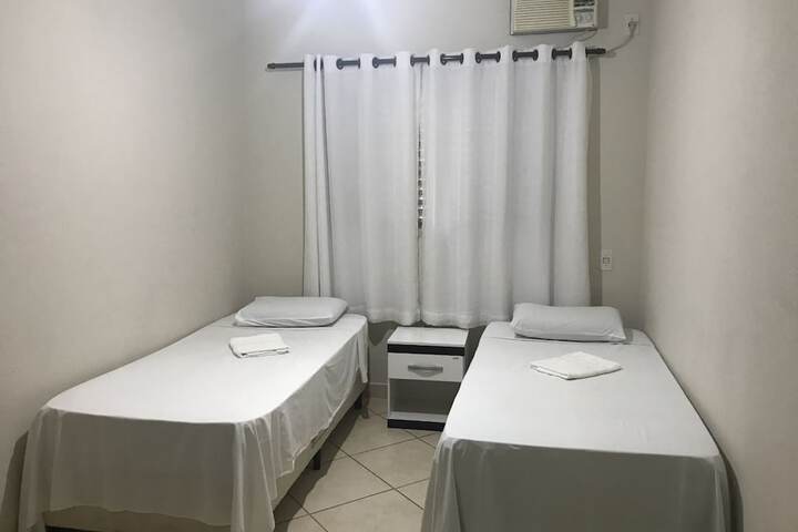Room 7 of 32