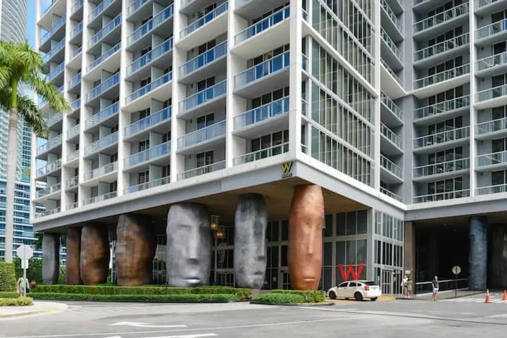 Image of Luxury 1 BR Higher Penthouse Icon Brickell