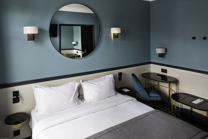 Room 15 of 54