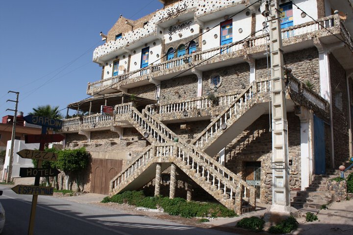 Exterior of Hotel Leonor