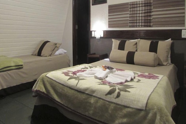 Room 4 of 78