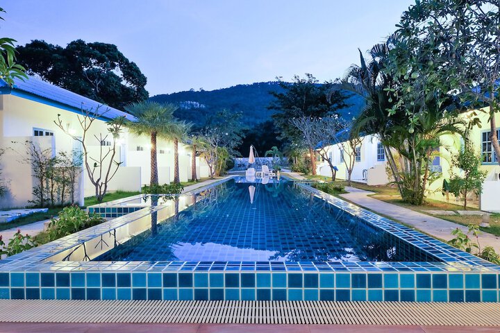 March Samui Resort