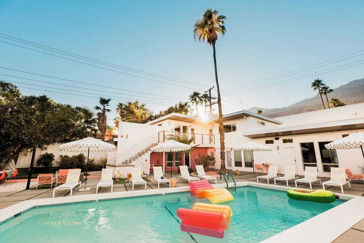 The Wesley by Avantstay a 10 BR Private Boutique Hotel Experience in the Heart of Palm Springs