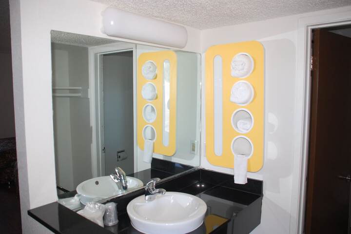 2 Queen Beds Mobility Accessible Roll in Shower (11 of 15)