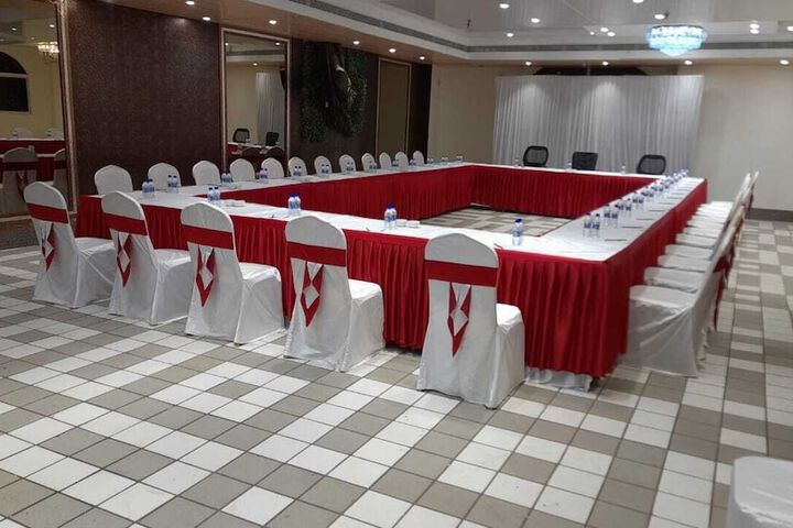 Ballroom/Hall 49 of 71