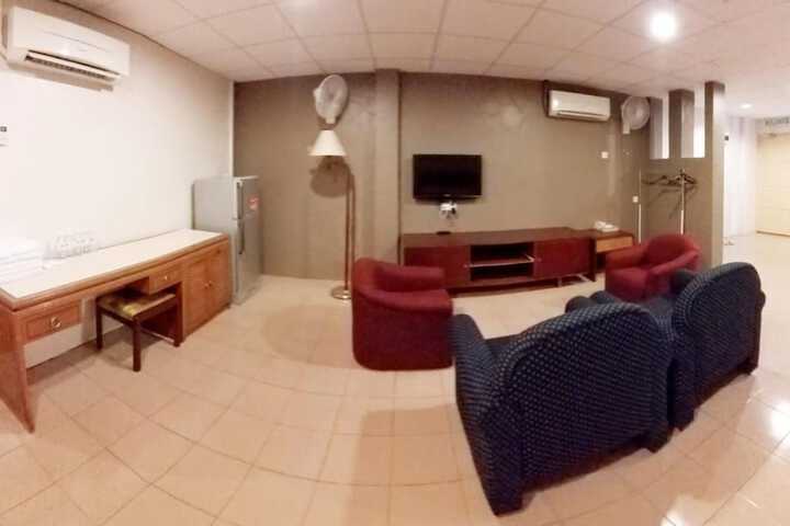 Room 31 of 50