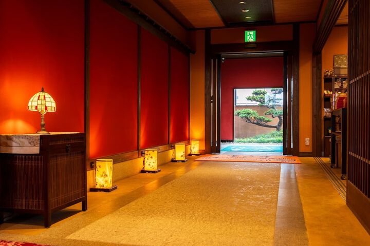 Hotel Interior 4 of 114