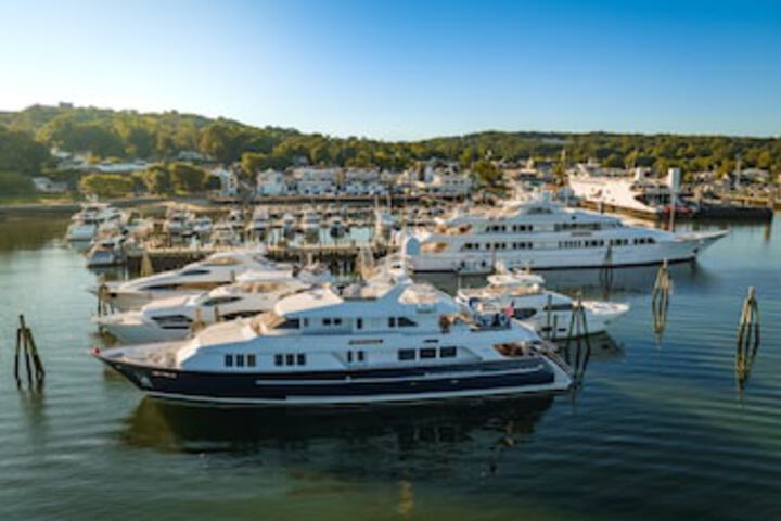 Marina