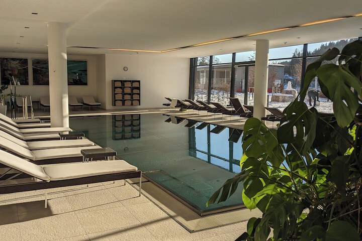 Pool 9 of 31