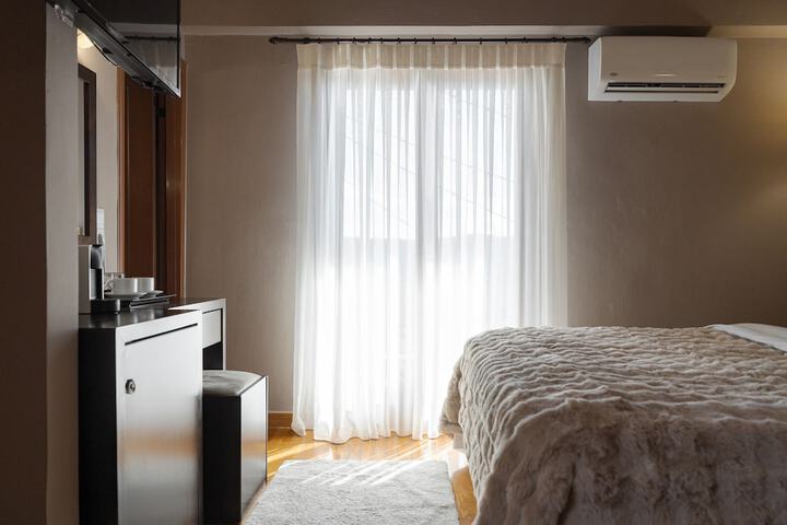 Room 30 of 132