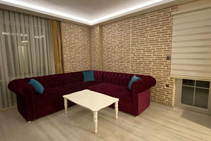 Room 25 of 43
