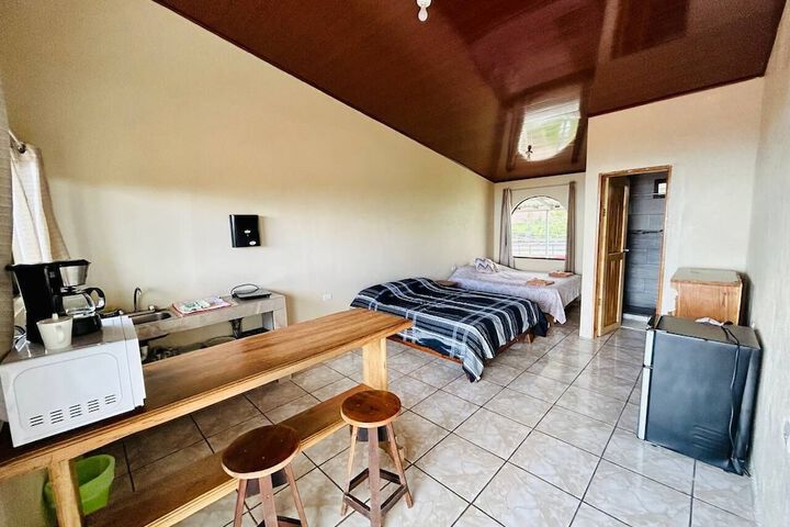 Room 2 of 9