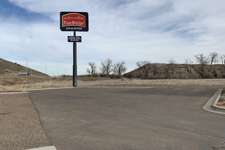 Property Grounds 66 of 66