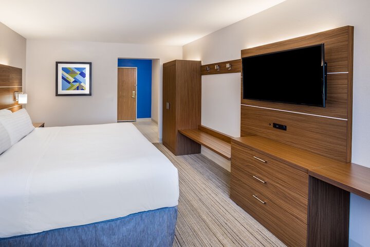 Room 4 of 59