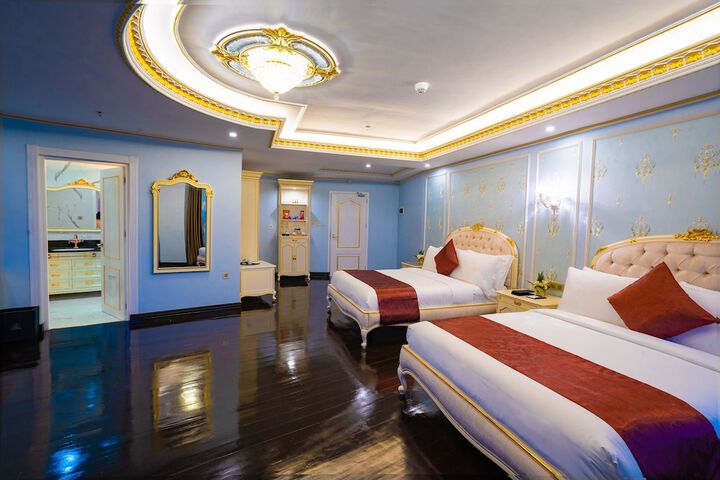 Room 22 of 71