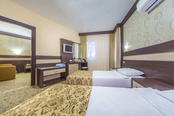 Room 20 of 93