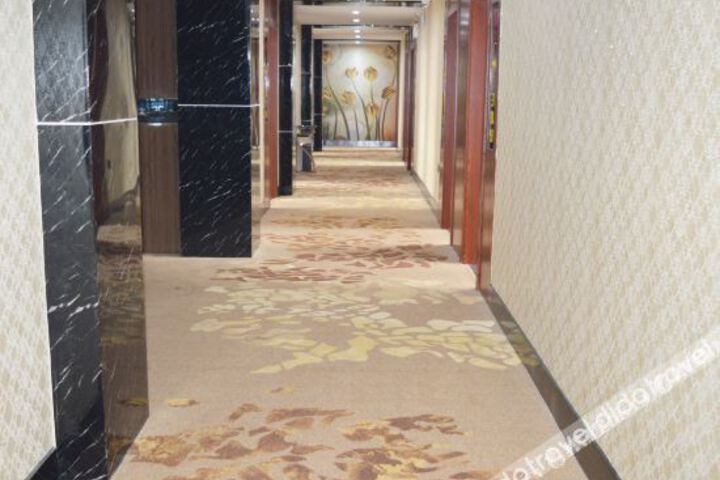 Hotel Interior 7 of 17