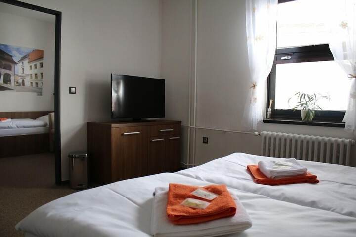 Room 18 of 35