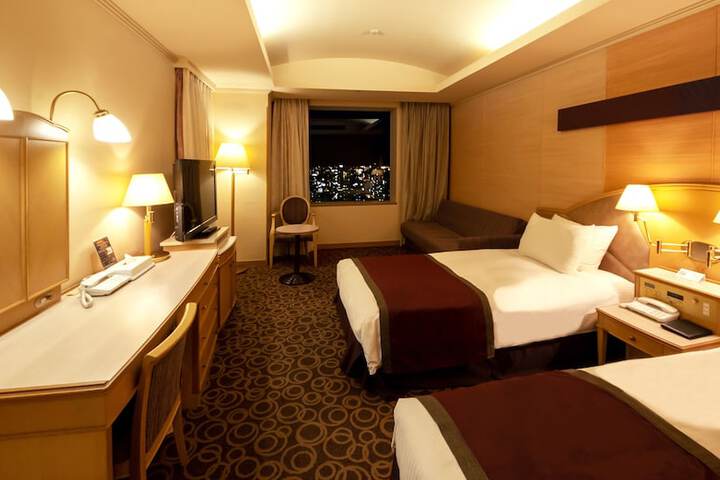 Room 7 of 46