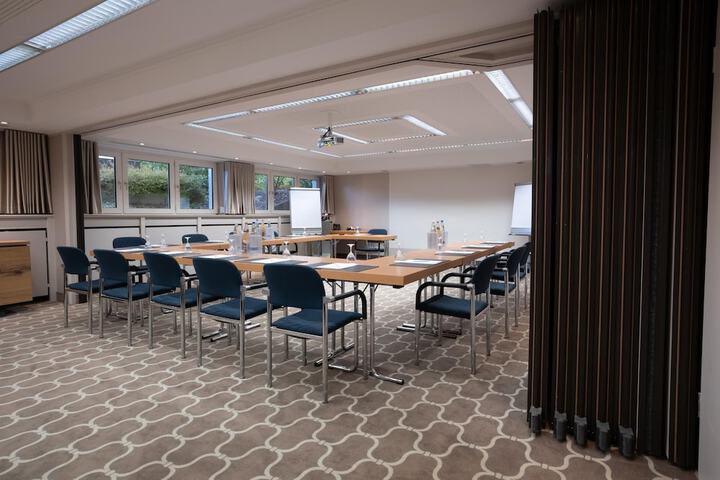 Meeting 210 of 233