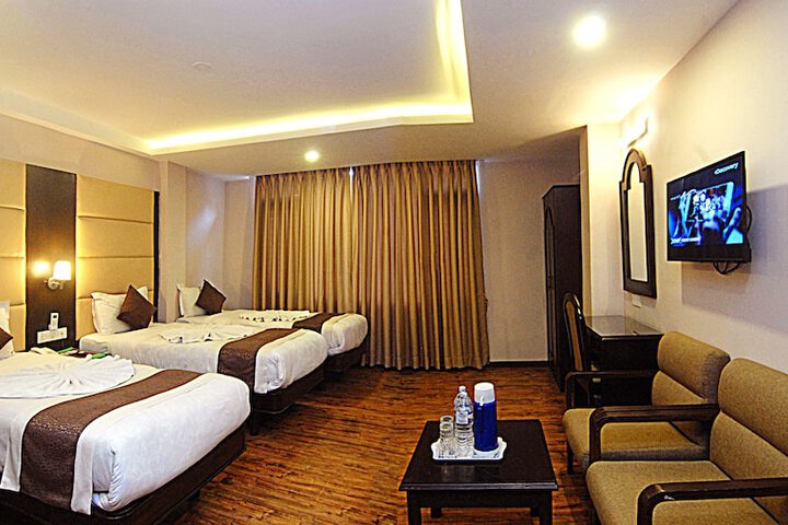 Room 20 of 36
