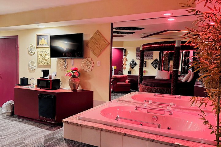 Jetted tub