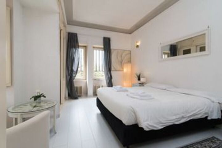 Room 37 of 153