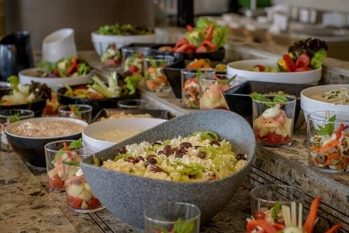 Dining 101 of 123