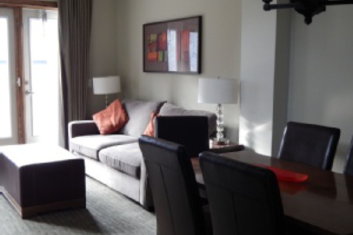 Room 104 of 192