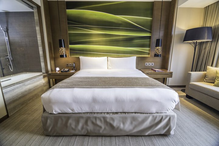 Room 5 of 78