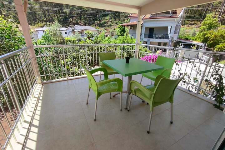 Terrace/Patio 44 of 107