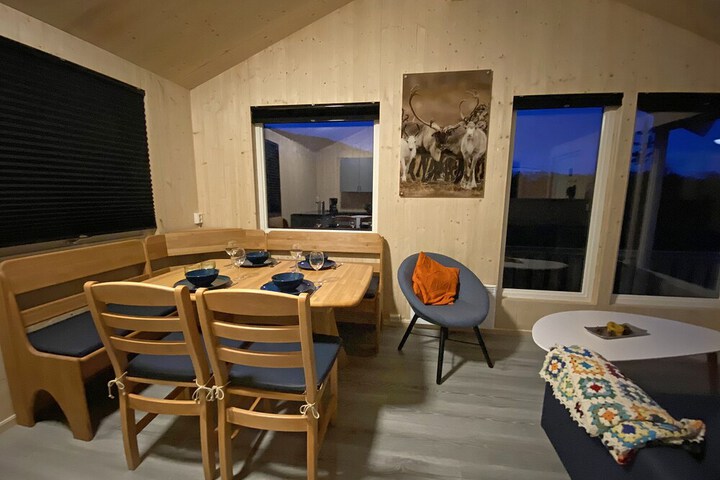 Room 4 of 50