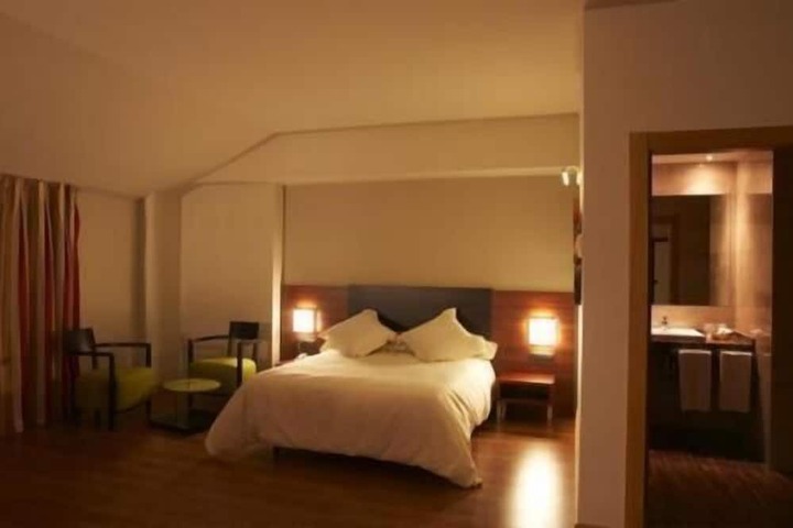 Room 4 of 58