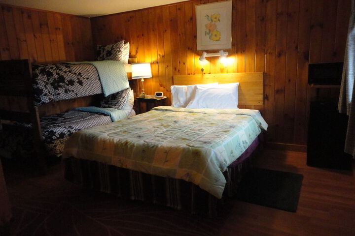 Room 14 of 48