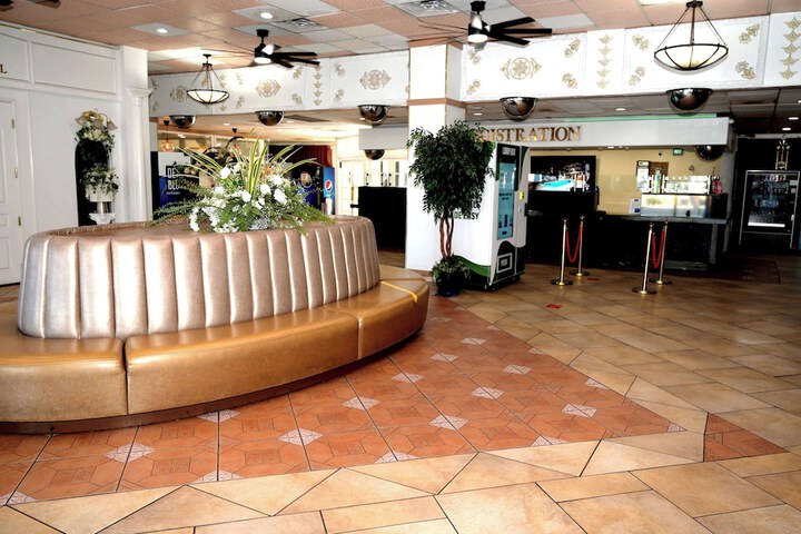 Guest Lobby