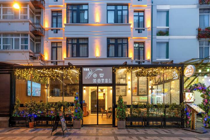 Hotel 67 of 71