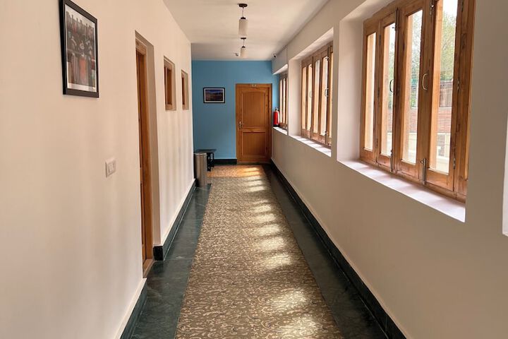 Ballroom/Hall 17 of 29