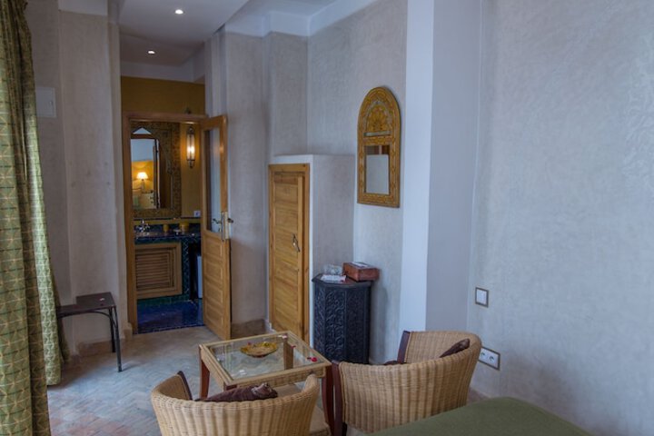 Room 15 of 67