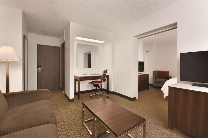 Room 17 of 67