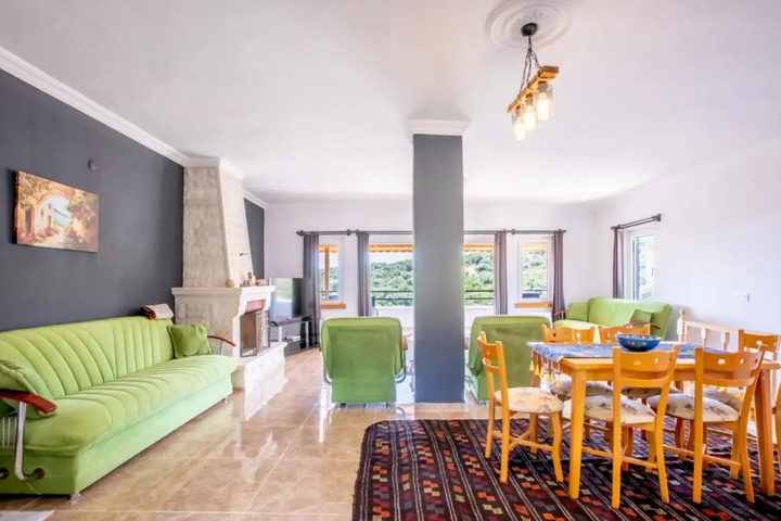 House w Private Pool and Jacuzzi in Kas