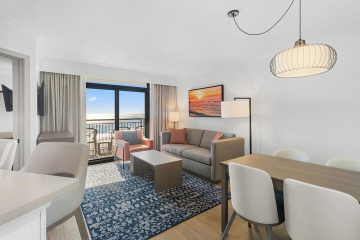 Room 121 of 218