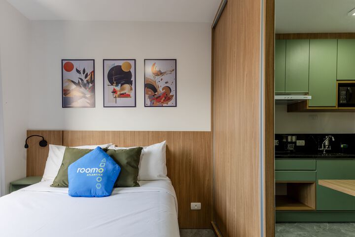 Room 51 of 64